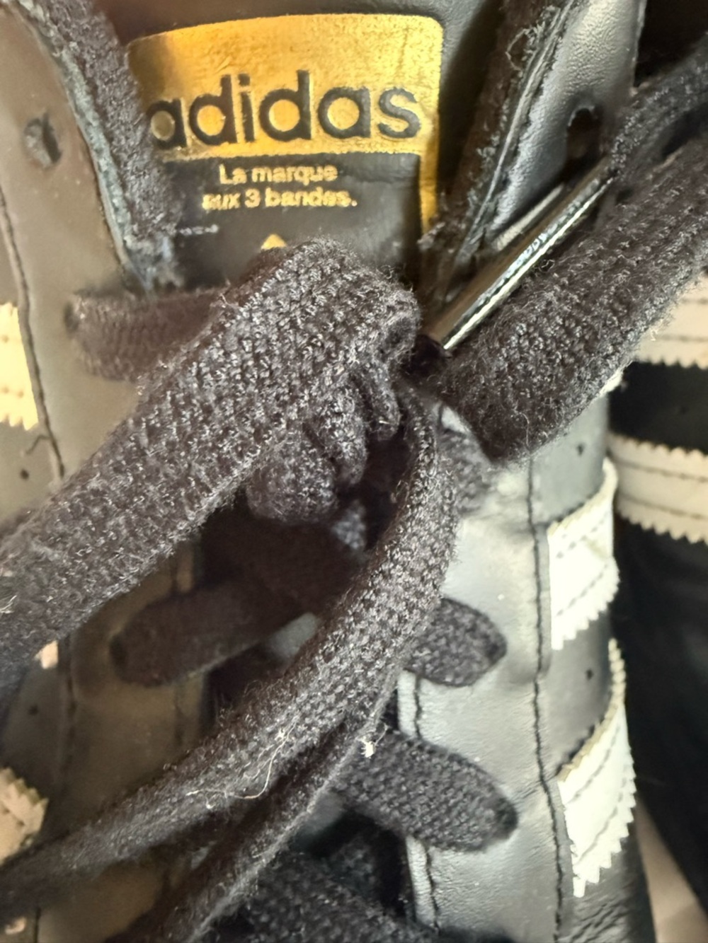 adidas Black and White Leather Sneakers with Gold Tongue Label Men’s Size 9 1/2 - Picture 3 of 7